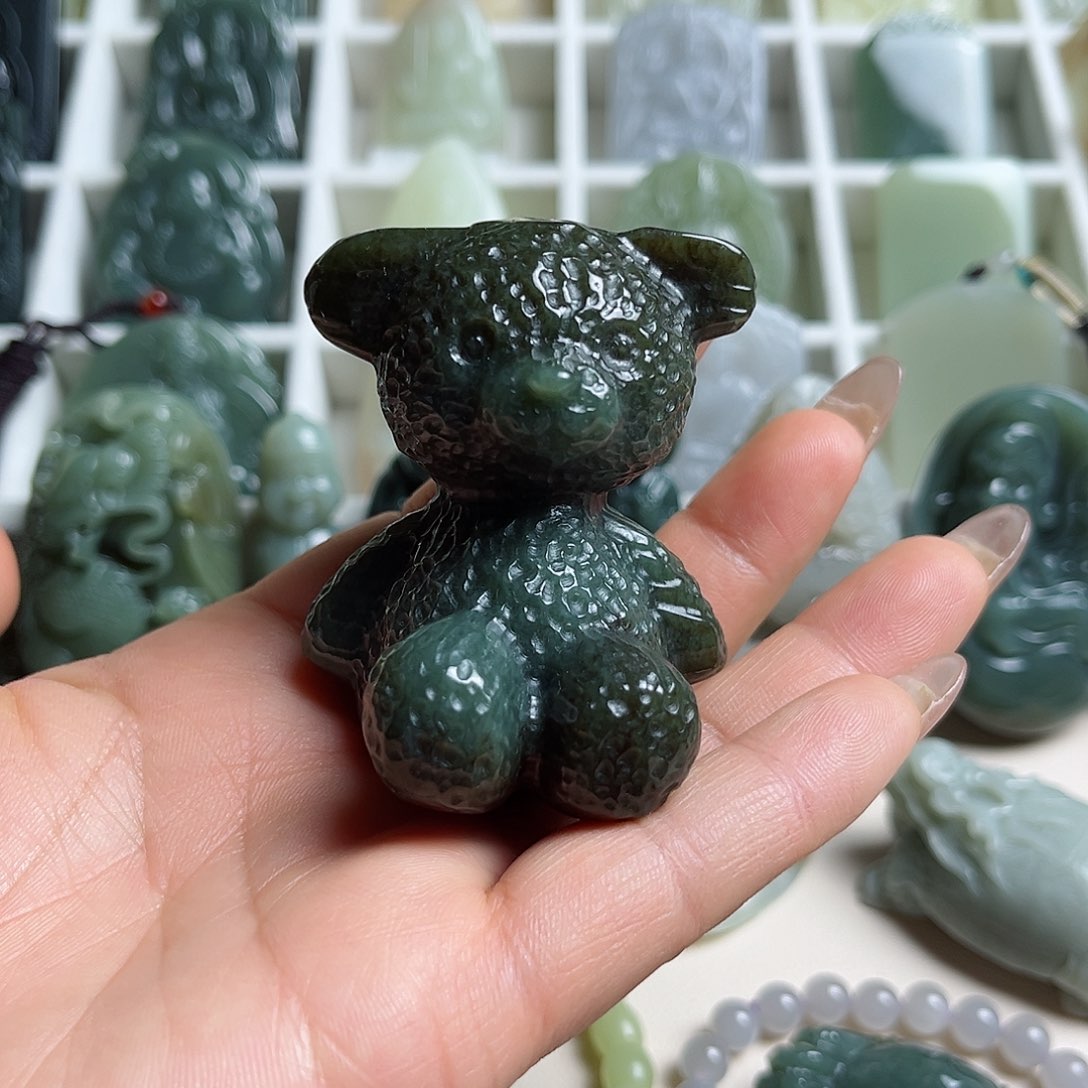 和田玉未镶嵌挂件