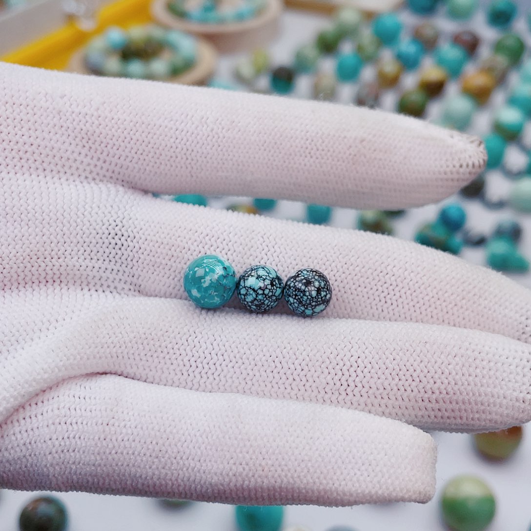 绿松石圆珠未镶嵌D****W