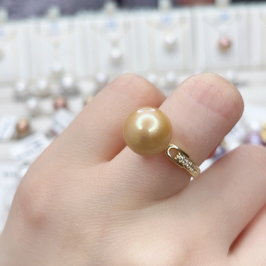 淡水珍珠吊坠(赠链)合金