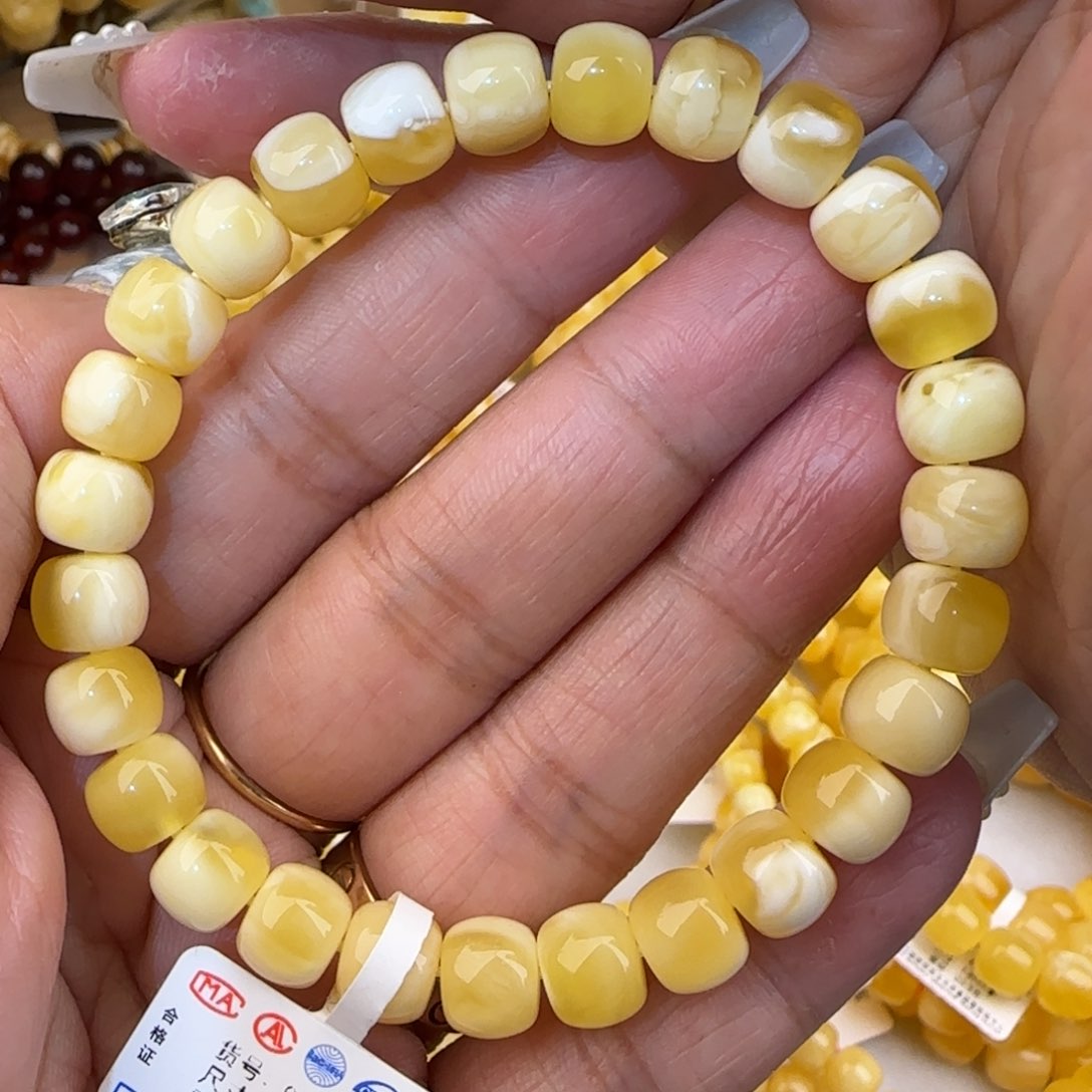 未镶嵌蜜蜡手链金白老型手串