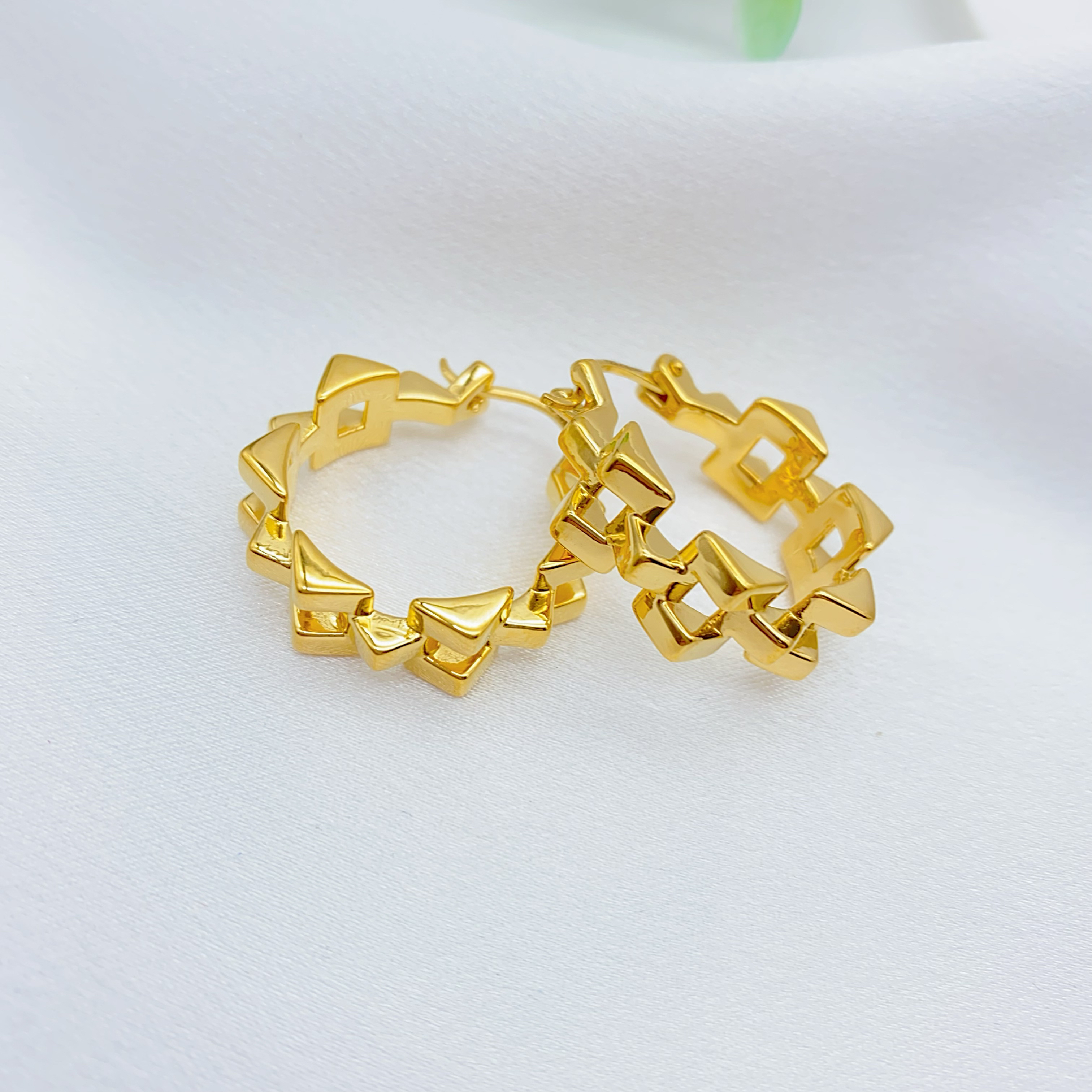 足金 精工5D工艺 时尚港风链条 耳扣 6.88克