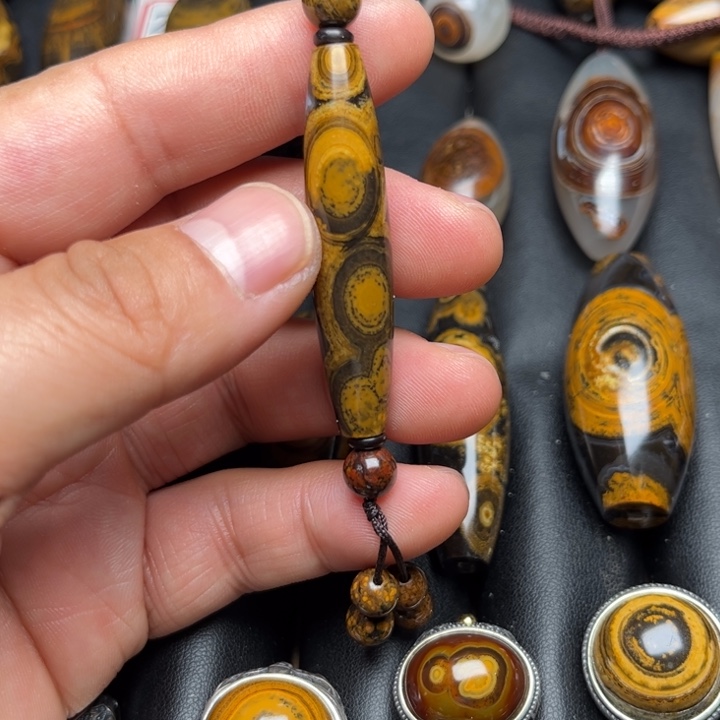 石英质玉珠宝半成品未镶嵌不**议