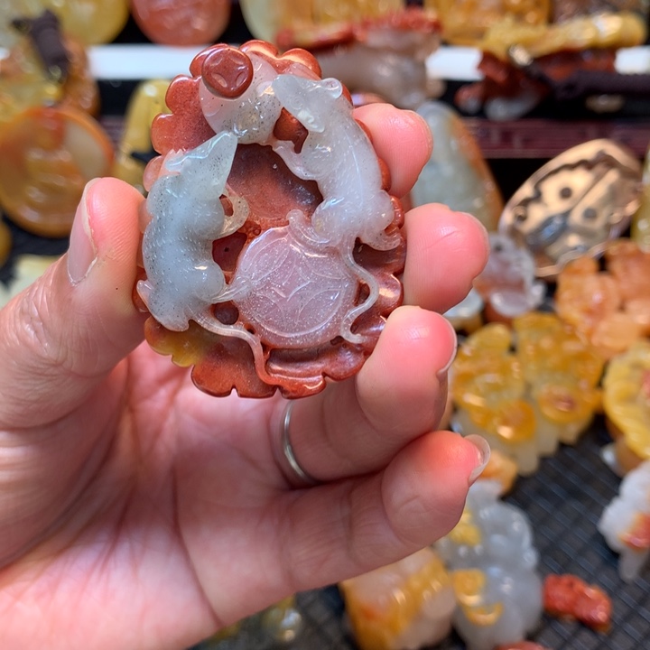 石英质玉（黄龙玉）挂件未镶嵌