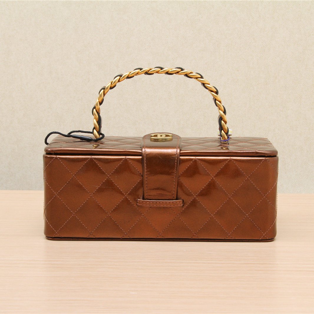 95新 Chanel/香奈儿 中古 漆皮手提化妆箱  P211859724