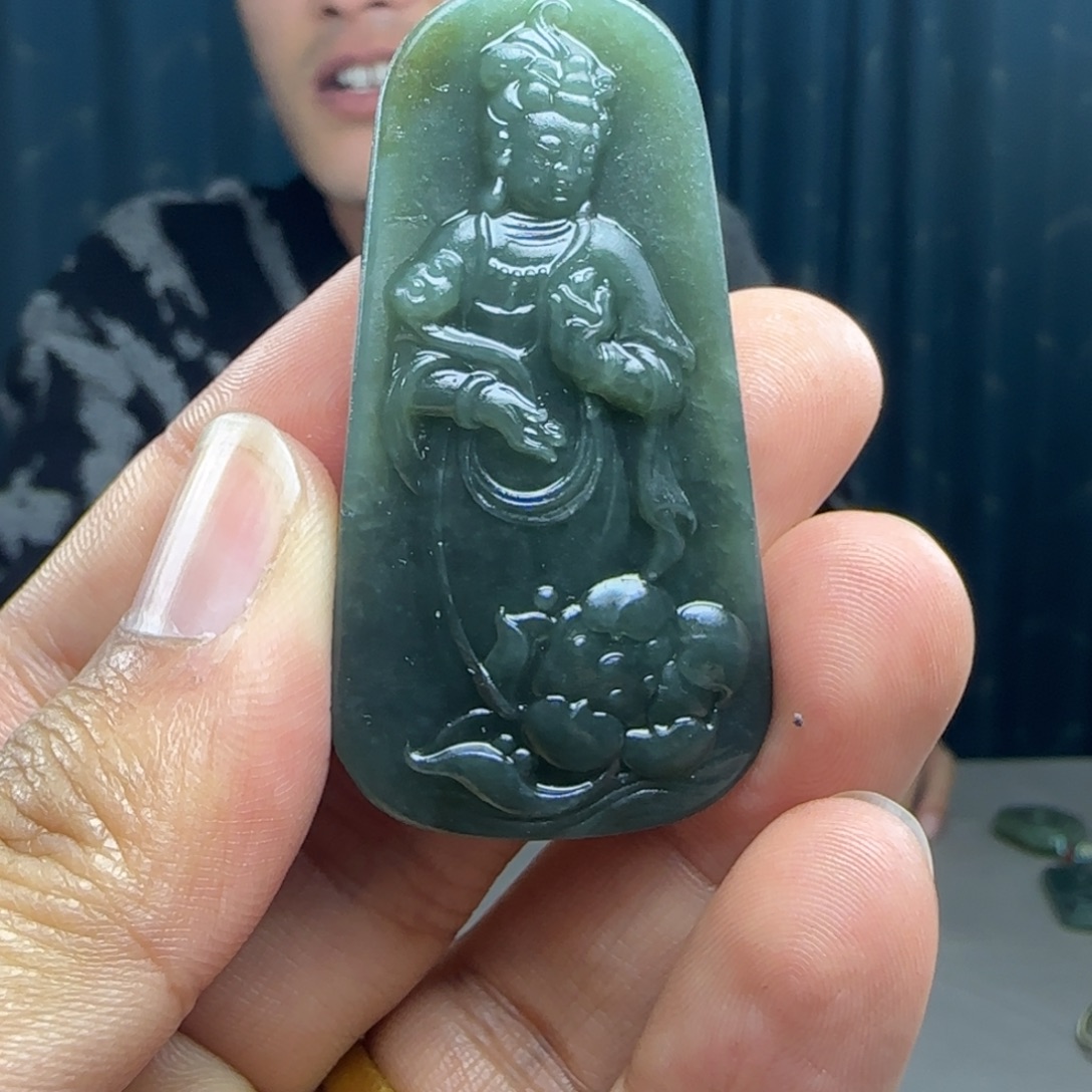 和田玉未镶嵌吊坠(不含链)