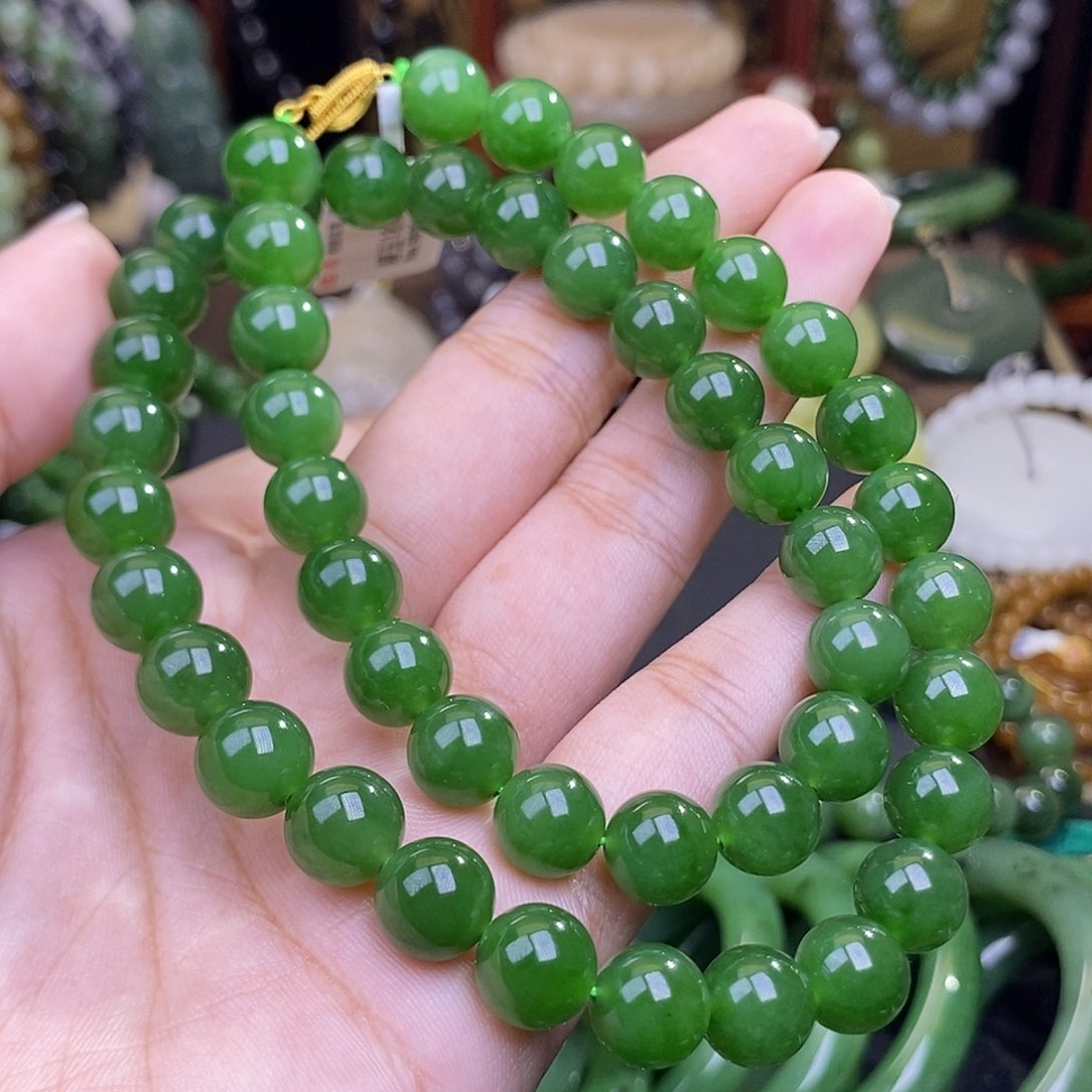 和田玉碧玉老矿辣绿妈妈链9.5m未镶嵌