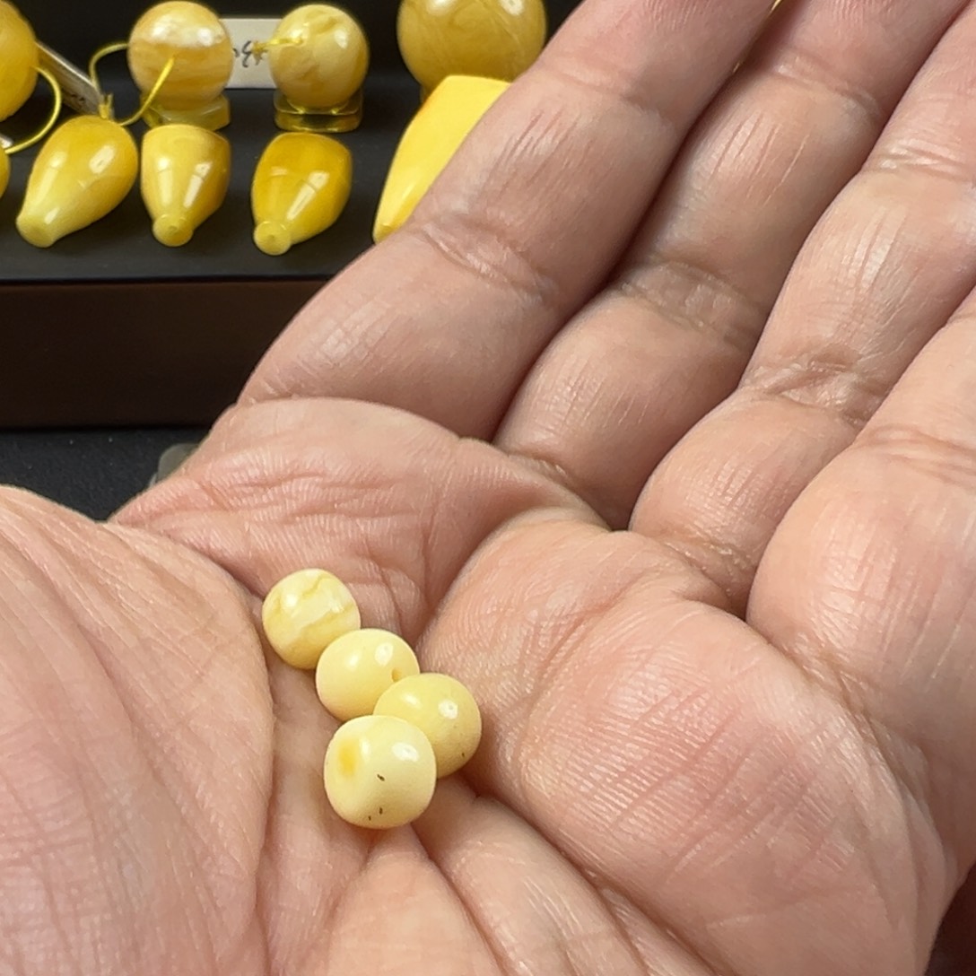 蜜蜡裸石未镶嵌老*1杂