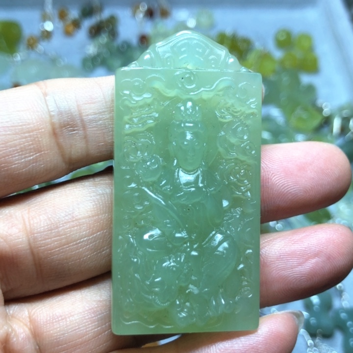 【闪购商品】蛇纹石玉挂件未镶嵌