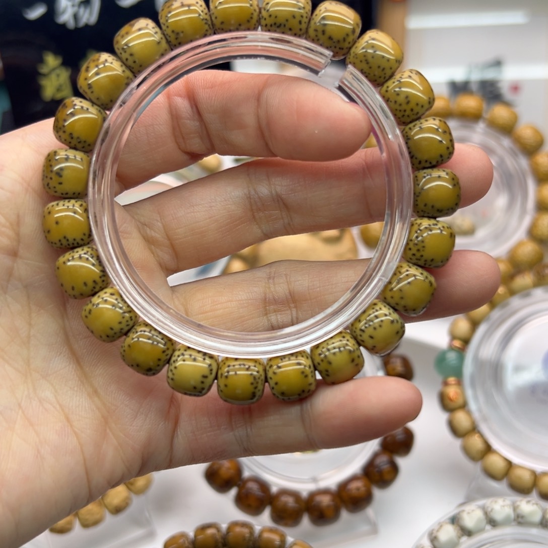 星月菩提手串侧留白10*9