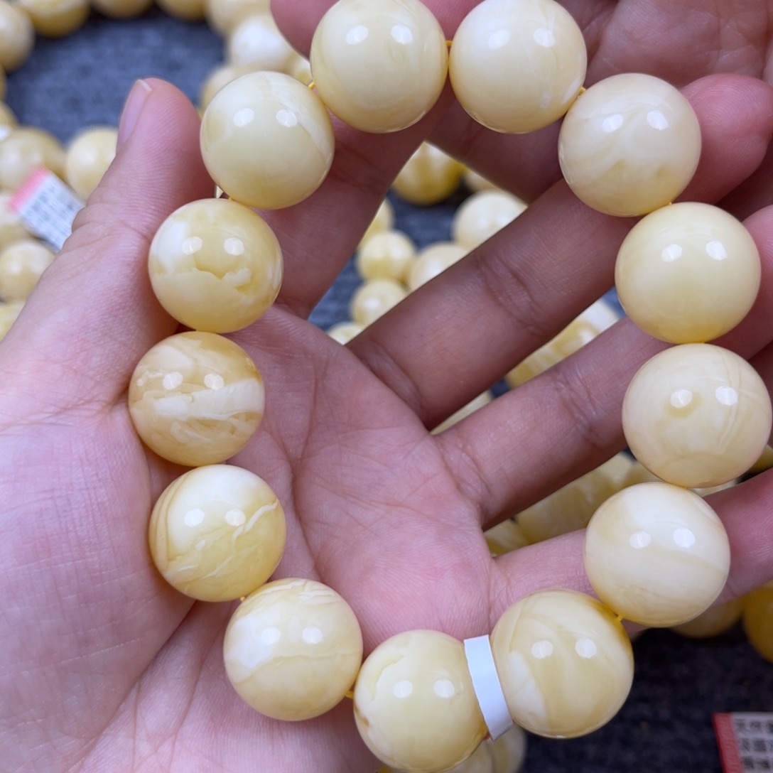 未镶嵌琥珀裸石尺寸17