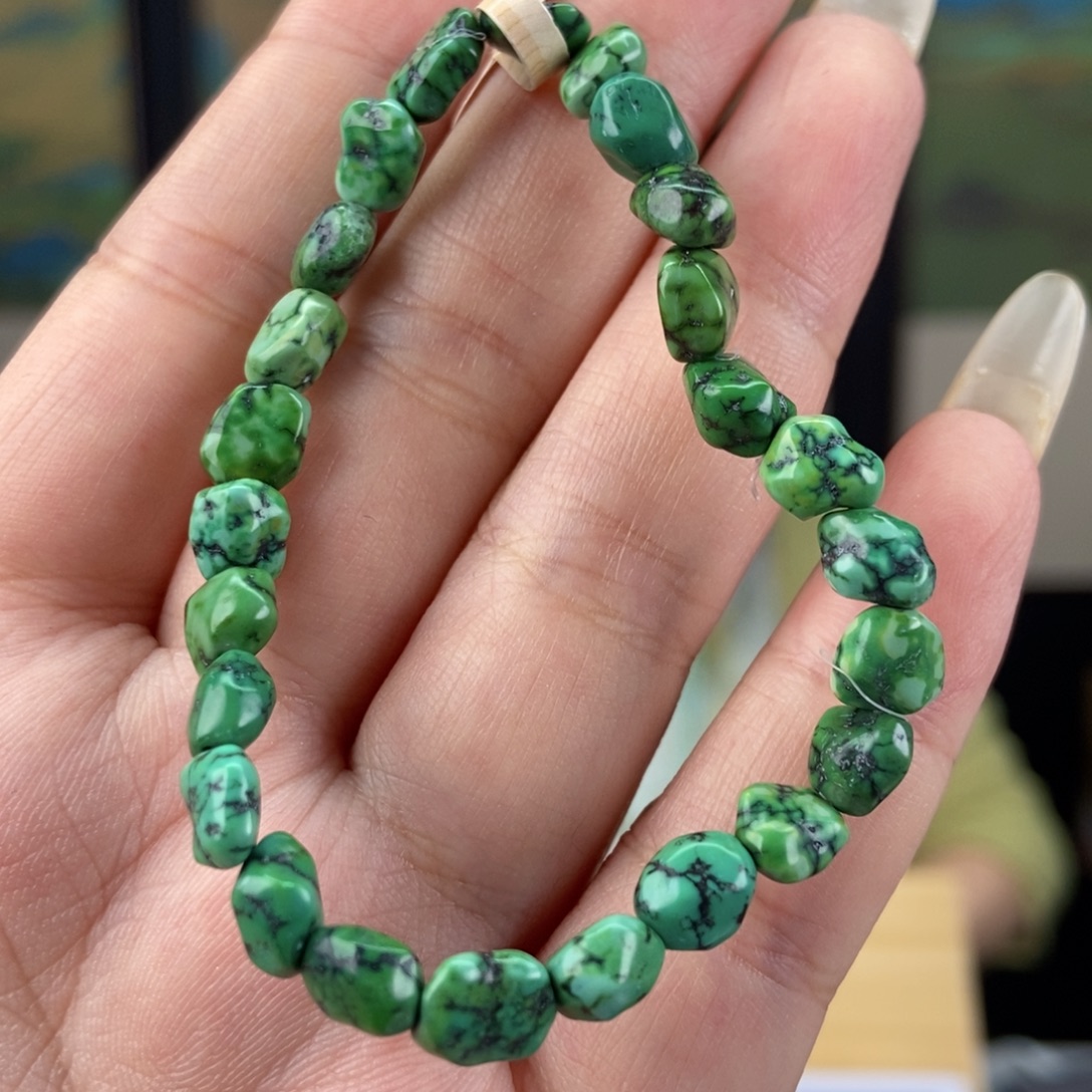 未镶嵌绿松石珠宝奇石