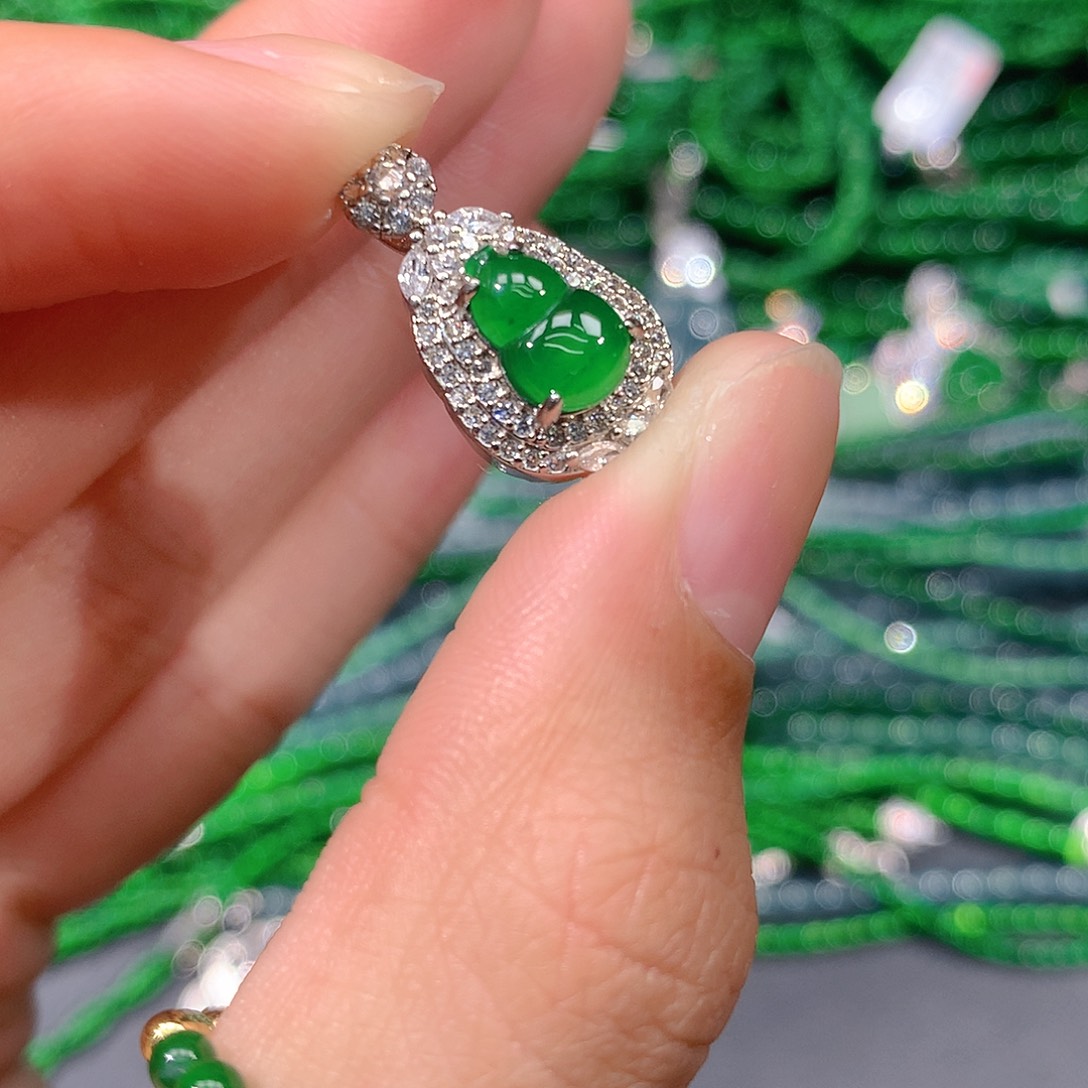 翡翠戒指未镶嵌天然翡翠