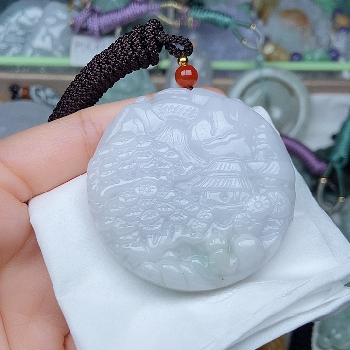 翡翠未镶嵌颈饰翡翠双面