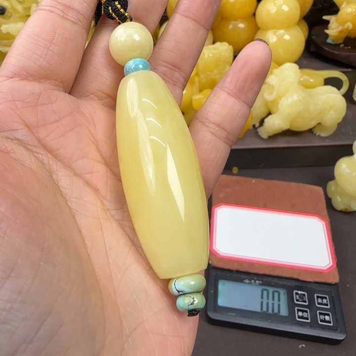 蜜蜡珠宝奇石未镶嵌