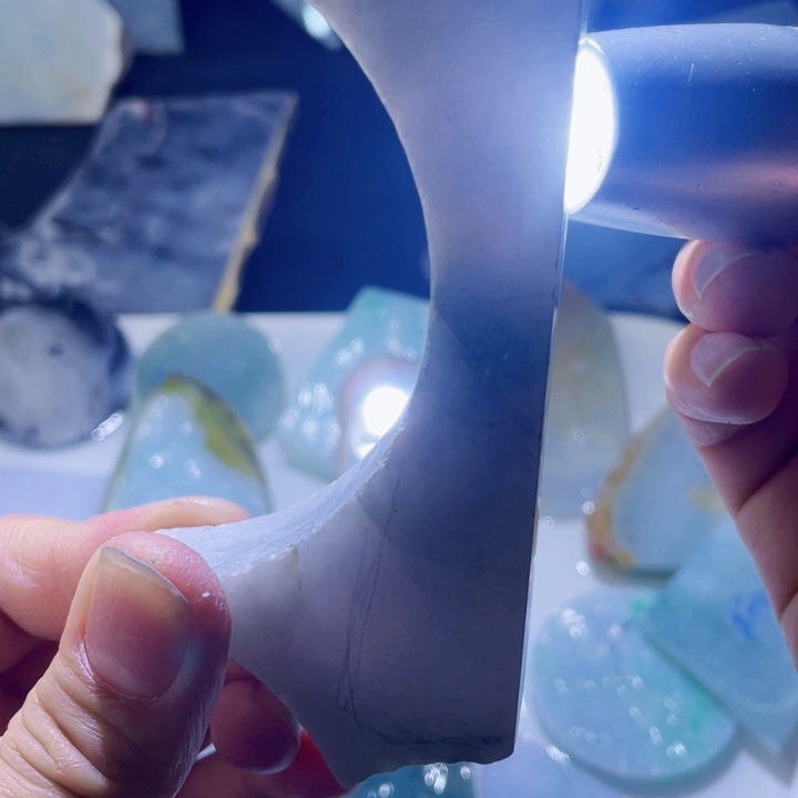 颈饰未镶嵌翡翠天然缅甸翡翠