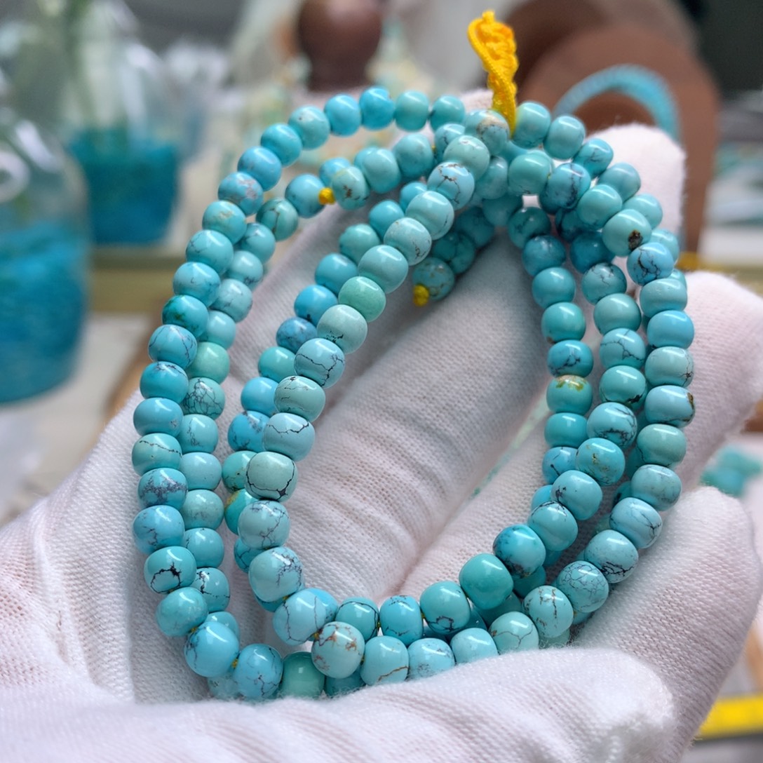 绿松石未镶嵌饰品