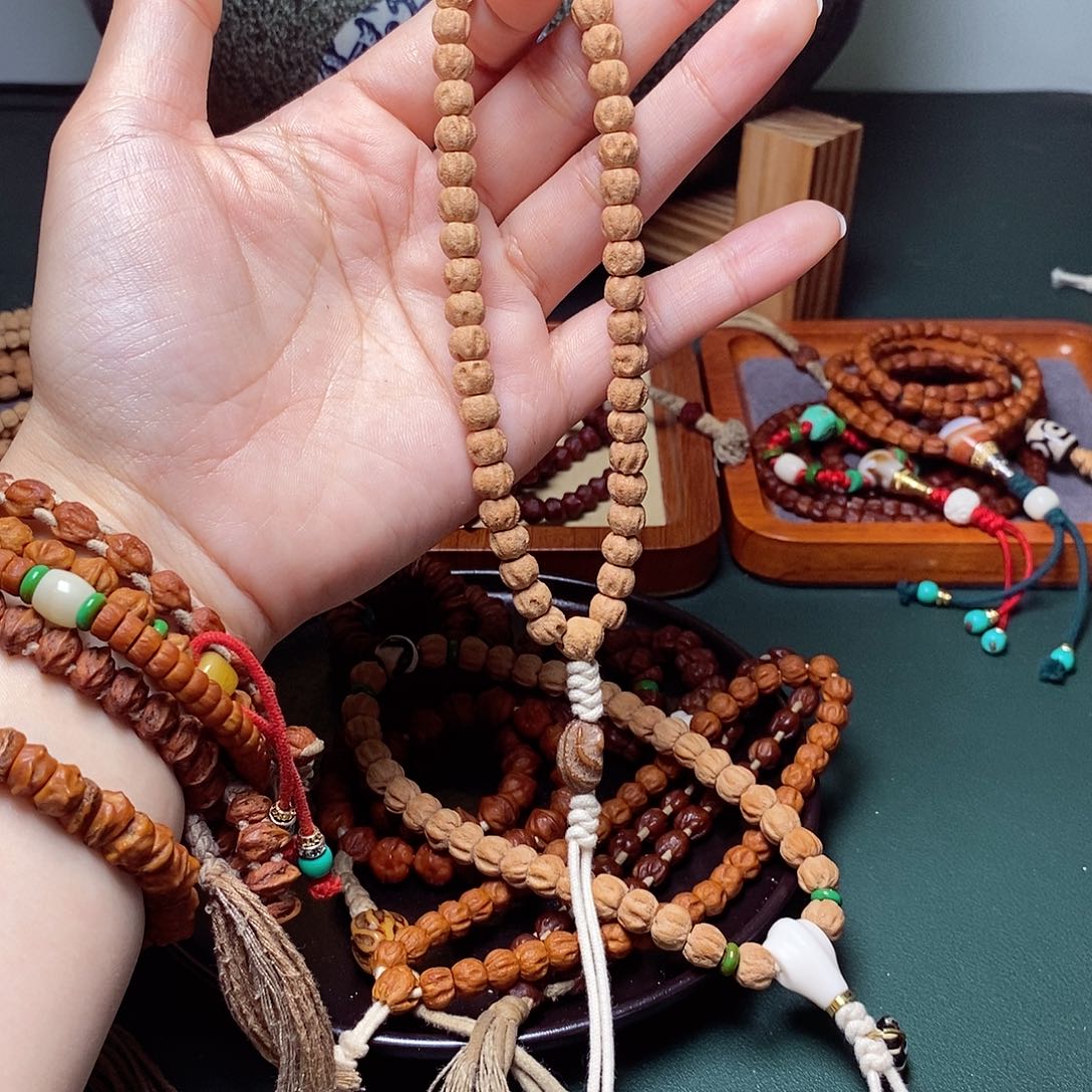 柏香籽/百香籽吊坠167.7