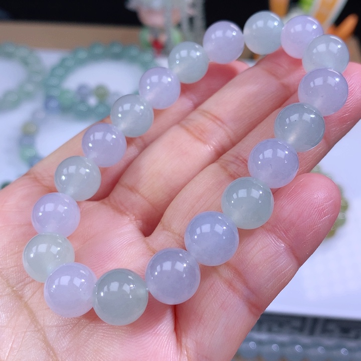 翡翠手链未镶嵌翡翠