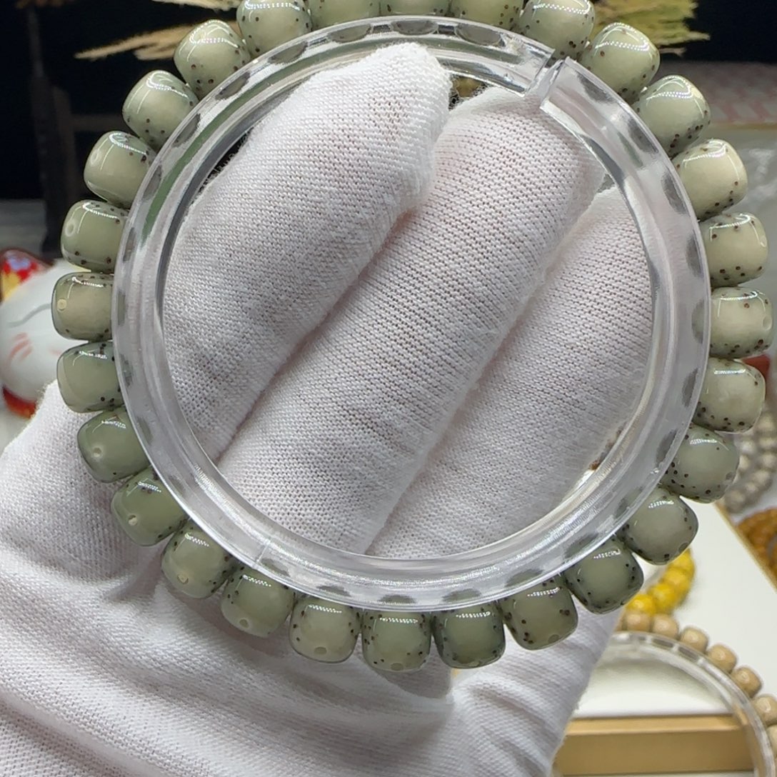 星月菩提手串绿冰通体大留白8×7一朵果货头