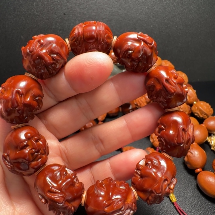 橄榄核吊坠十八罗汉（包浆）