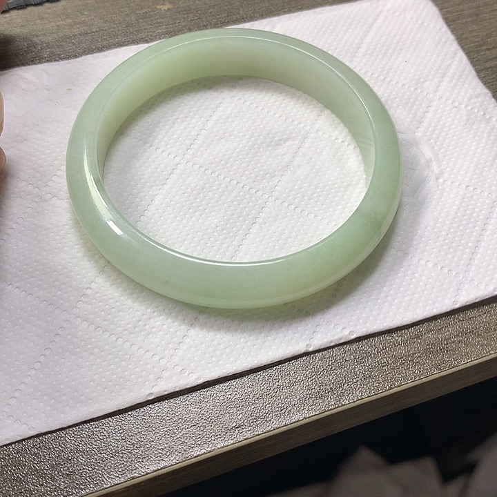 翡翠未镶嵌颈饰56.9圈