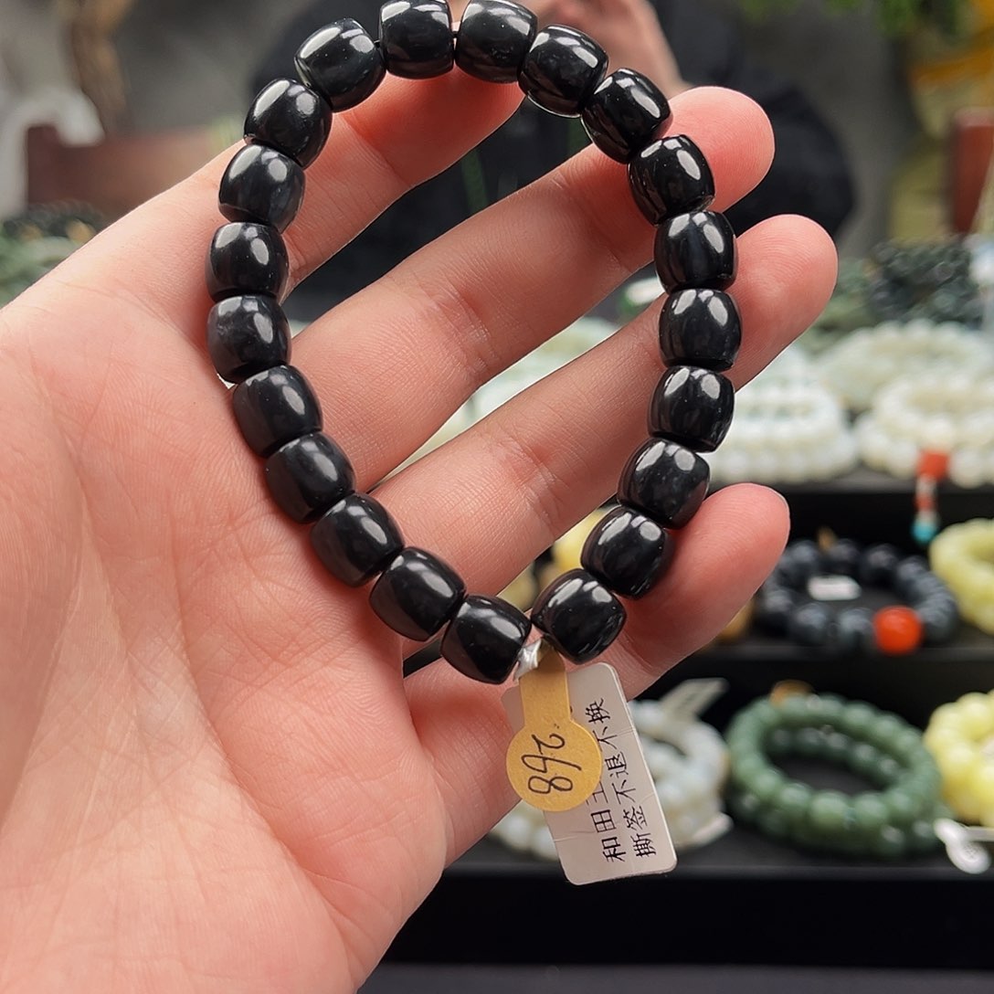 和田玉手串未镶嵌