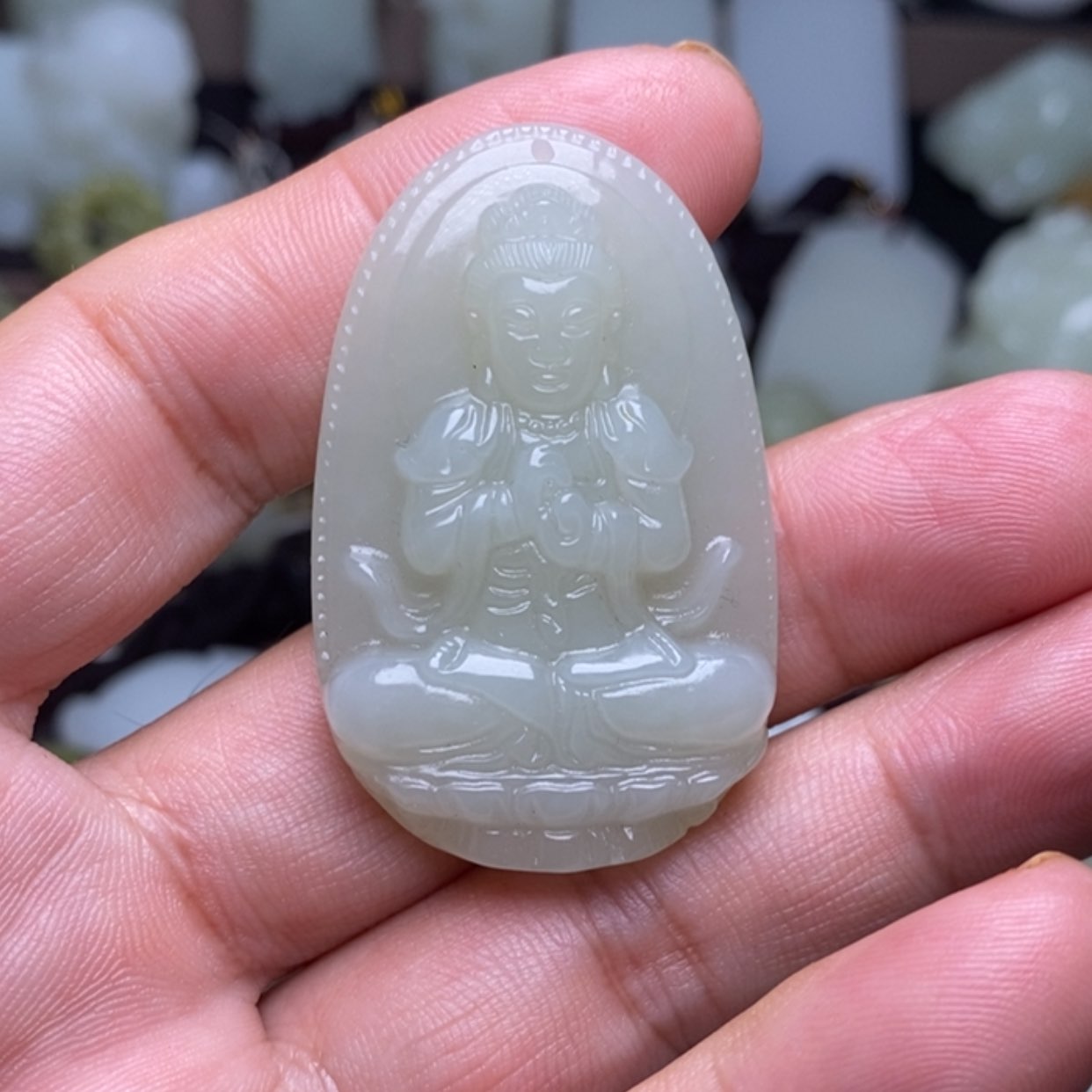 【闪购商品】颈饰未镶嵌和田玉