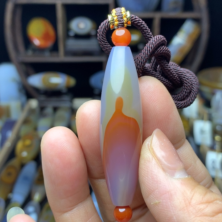 玛瑙/玉髓颈饰未镶嵌