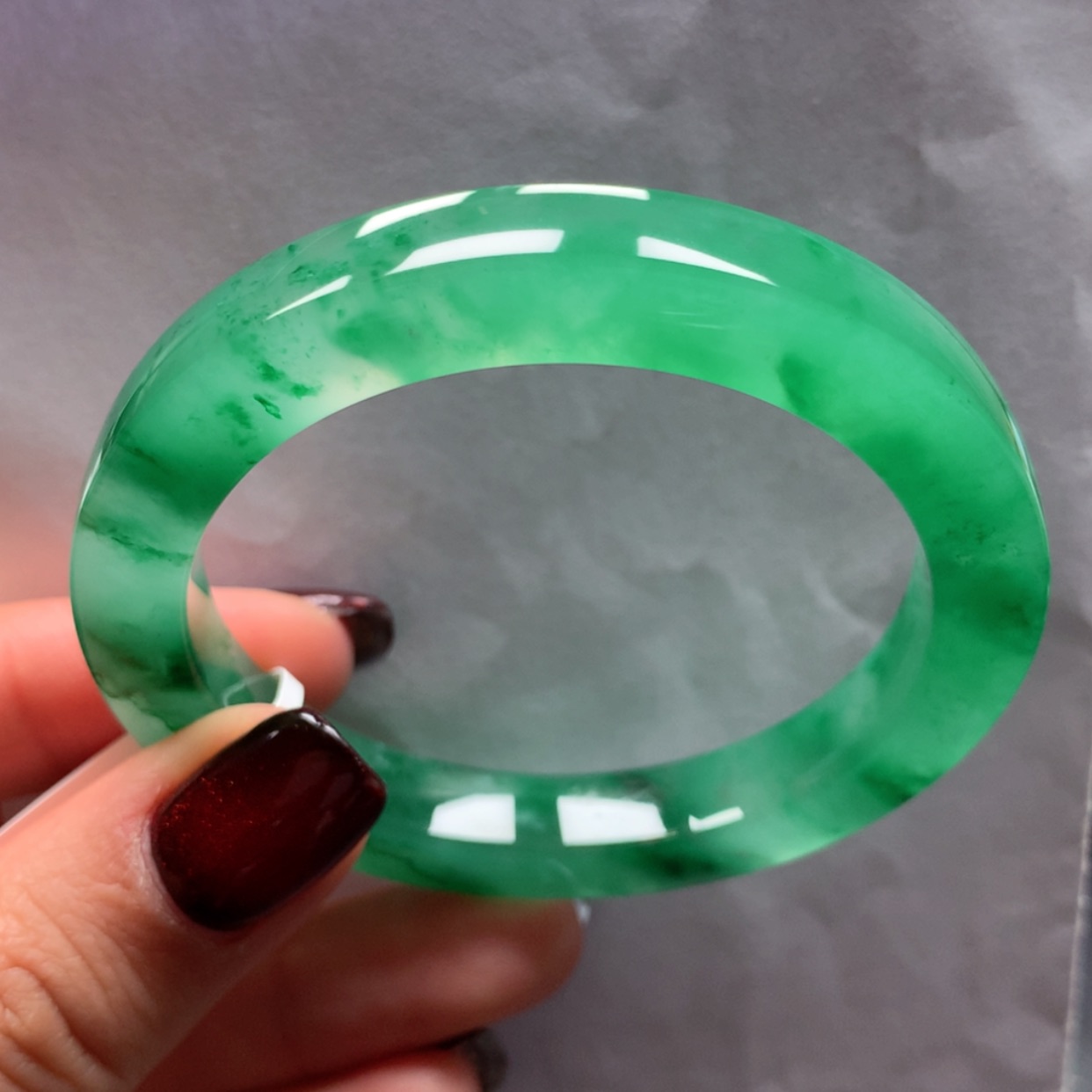 【闪购商品】石英质玉手镯未镶嵌