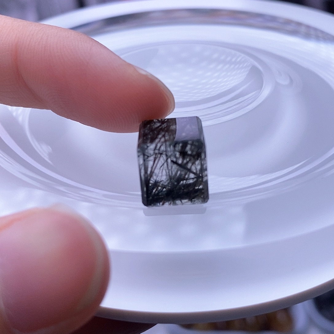 水晶天然水晶打孔不退不换未镶嵌明*酱