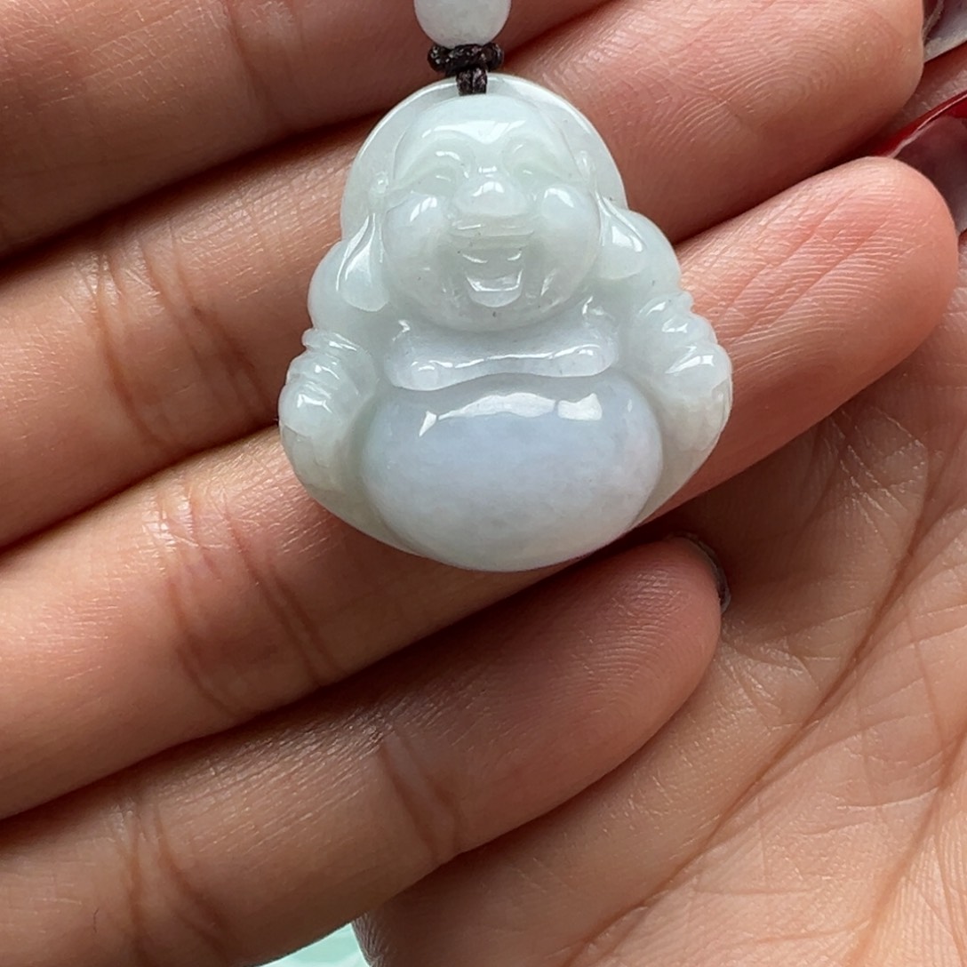 翡翠颈饰未镶嵌26.6×24.6×11.2