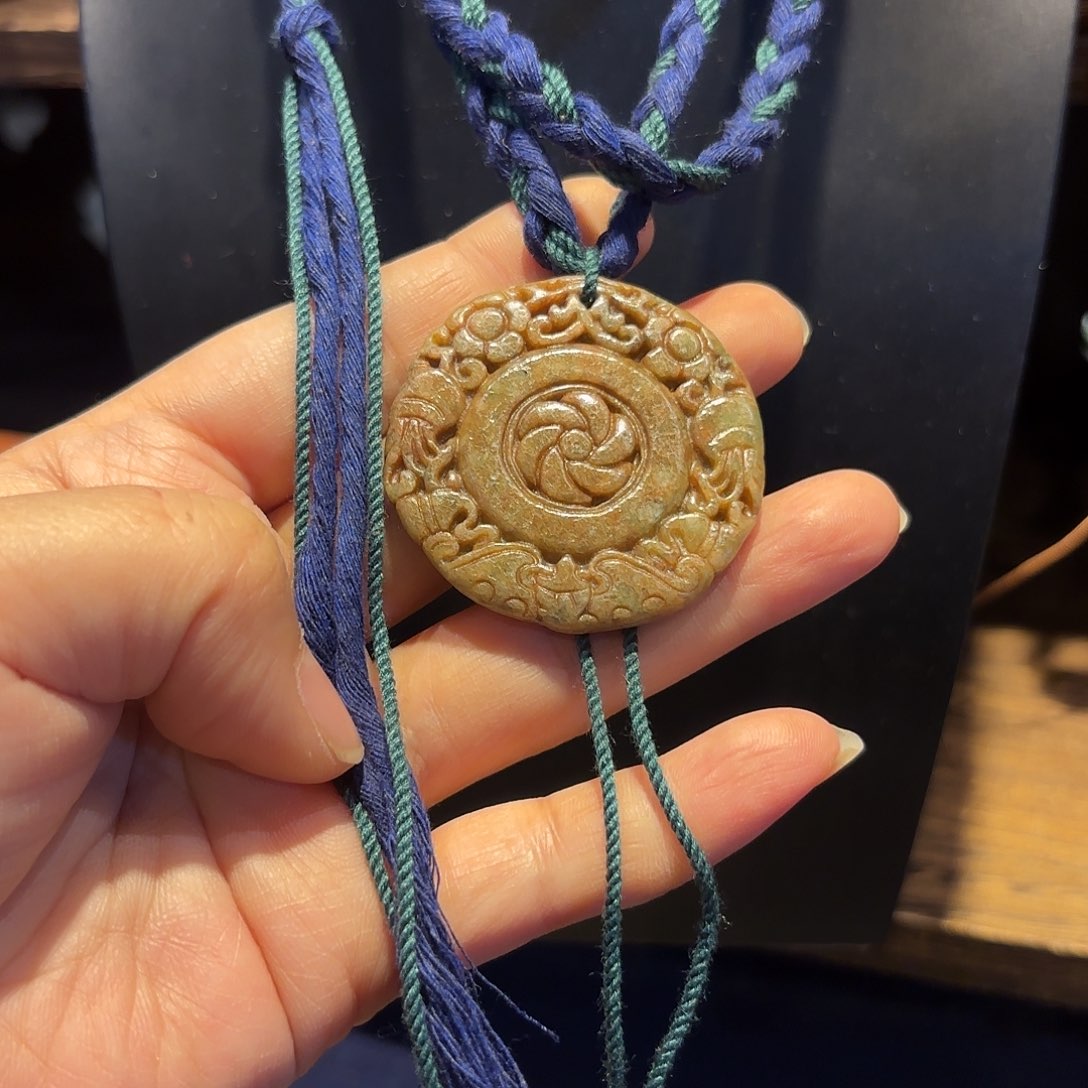 翡翠颈饰未镶嵌原创