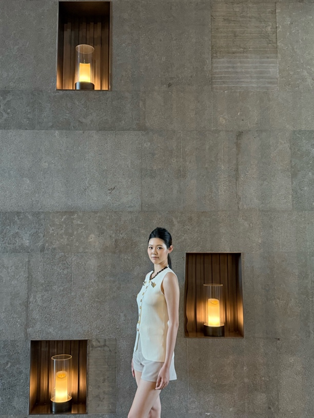 高腰A字弹力短裤