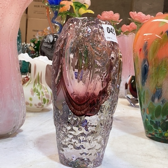 琉璃花瓶高25厘米口径5厘米