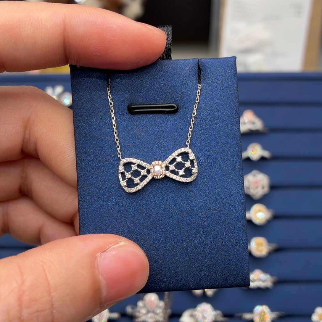 戒指/指环钻石18K金镶嵌粉钻项链