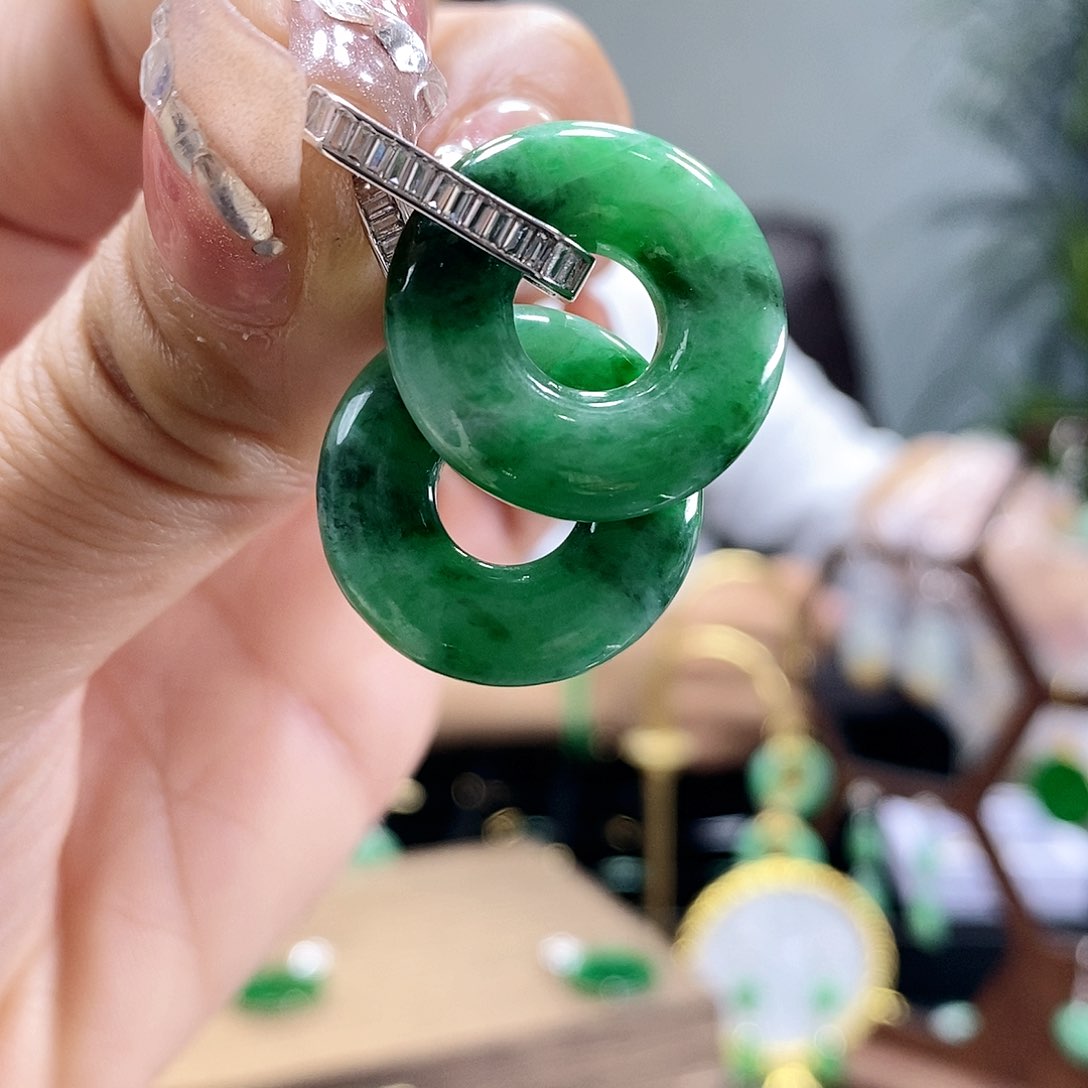 翡翠耳饰银S925镶嵌翡翠