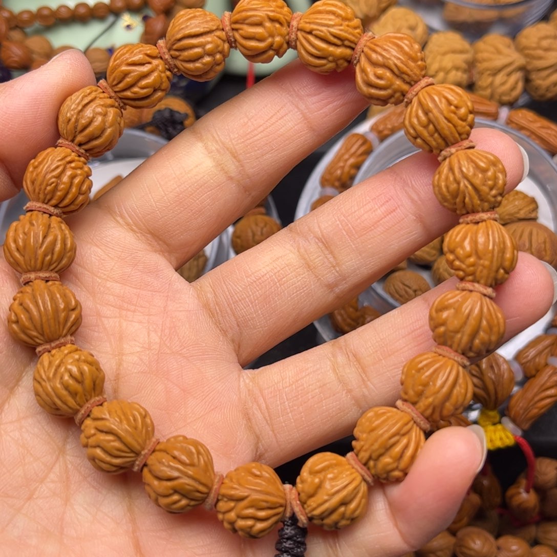 吊坠桃核龙纹桃核