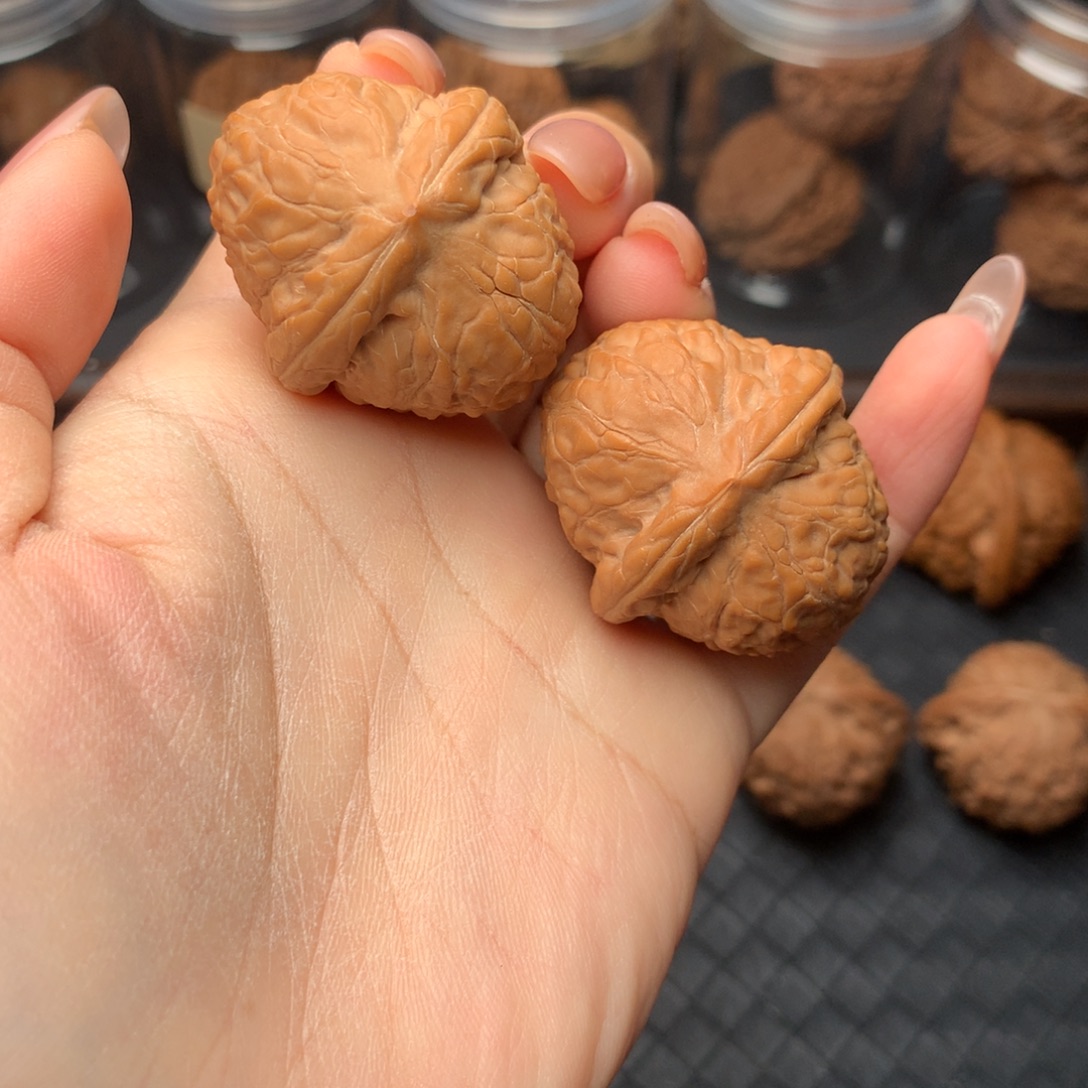 文玩核桃吊坠37舍利