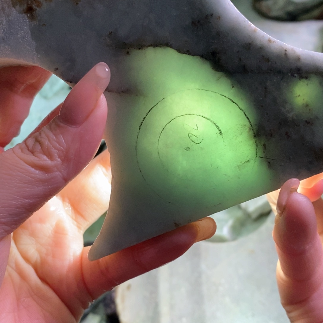 颈饰未镶嵌翡翠天然翡翠