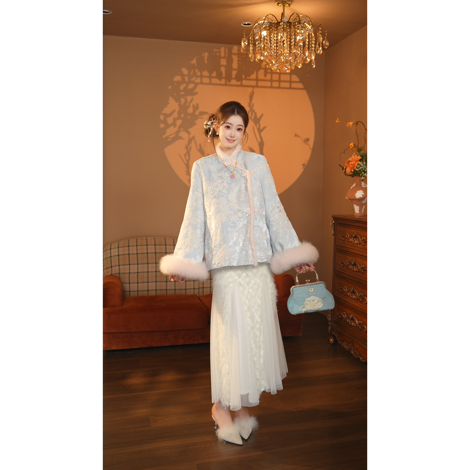 4店-2108【清水定制】真狐狸毛袖口领口真貂毛 含90白鸭绒套装G1516