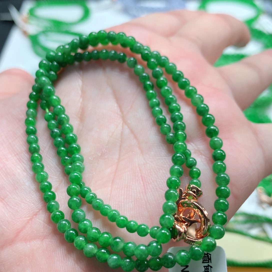 冯***慧翡翠未镶嵌手链翡翠