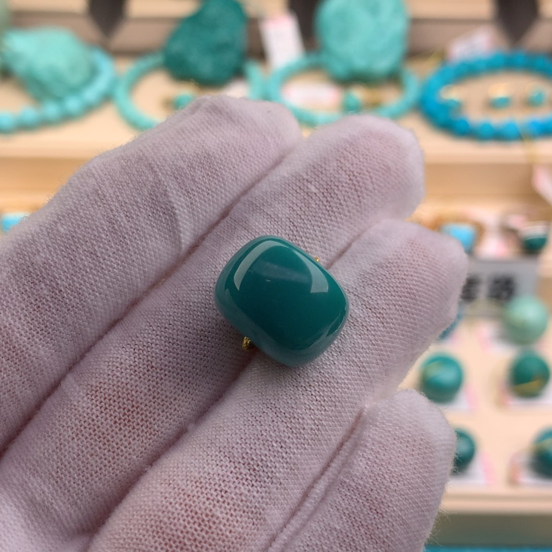 绿松石珠宝奇石未镶嵌15.2−11.8