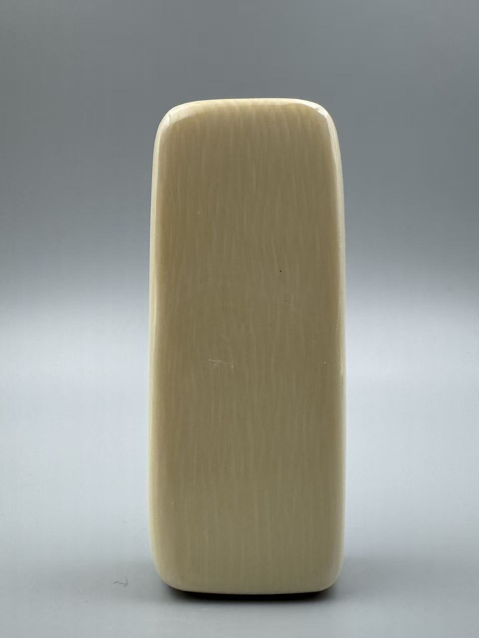 M50654 天然猛犸 带皮果冻料 原皮肥皂块  底部满纹