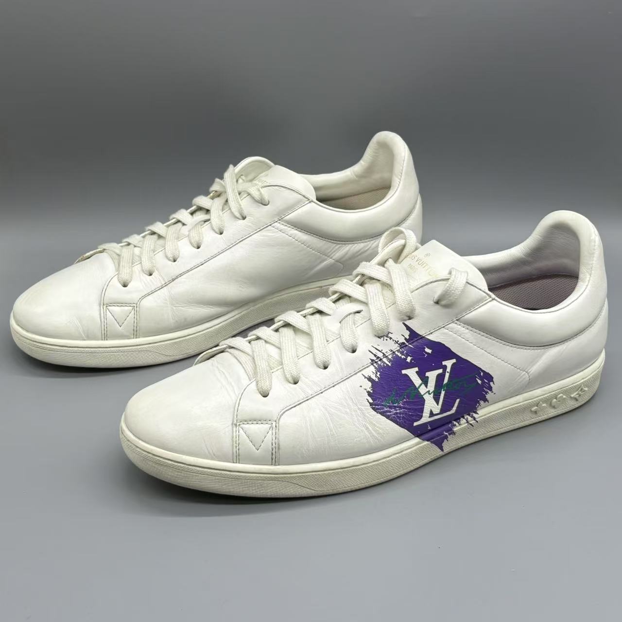 95新 GUCCI/古驰 白色侧边经典紫色logo休闲板鞋43欧码 jx109