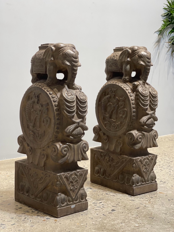 吉祥（象）如意～抱鼓石