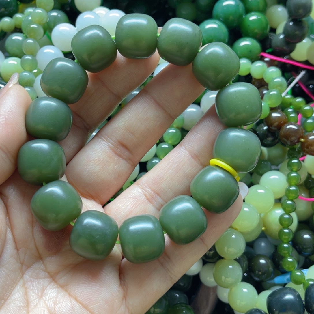 和田玉手链未镶嵌