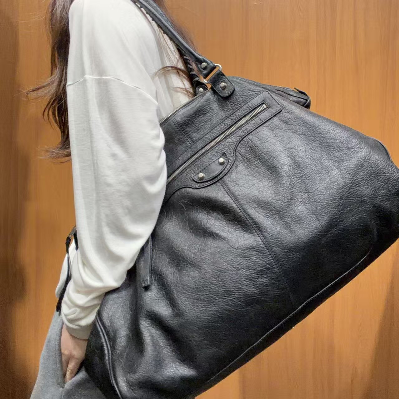 95新 Balenciaga/巴黎世家 【蕾】 5TK001  单肩包