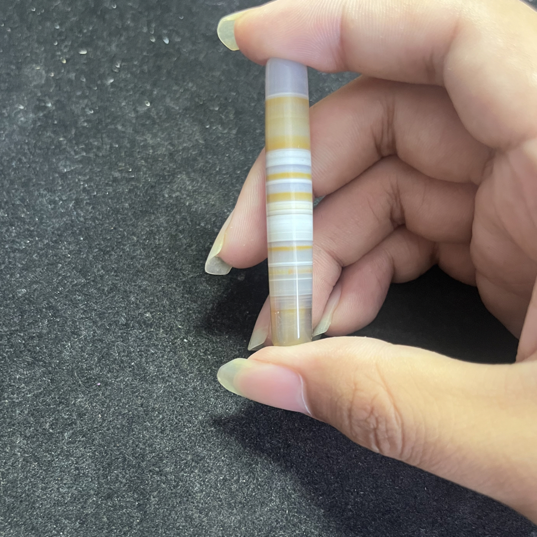 蚕丝玛瑙精品管珠