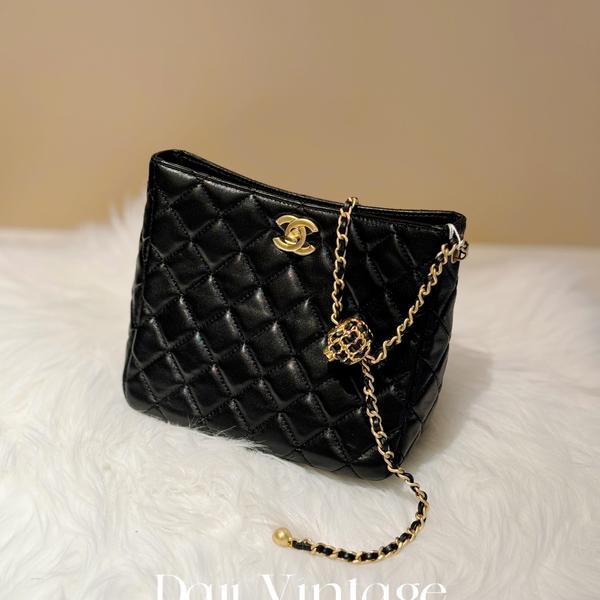 大吉中古/Chanel香奈儿核桃金球嬉皮包