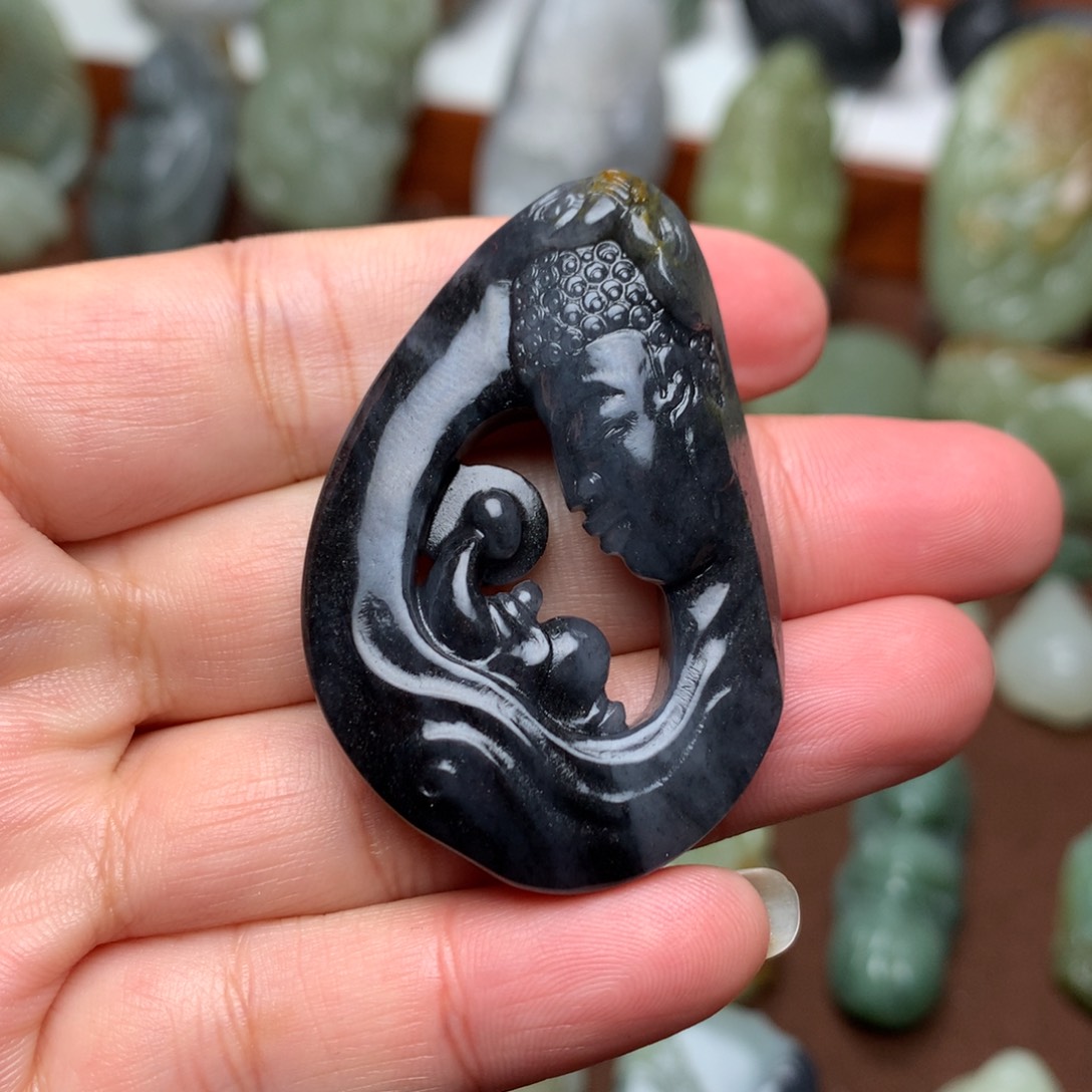 和田玉挂件未镶嵌